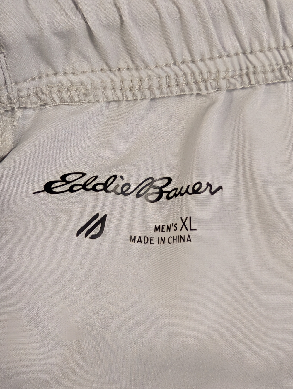 Eddie Bauer FreeDry Athletic Shorts Men’s XL Gray Lightweight Running 8” Inseam. - Picture 3 of 12